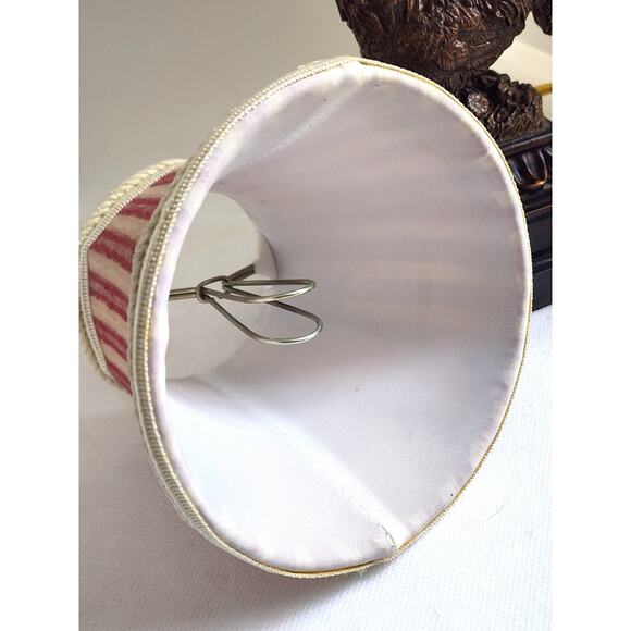 LAMP/TABLE-Rooster-Resin, Brown Rubbed Gold Finish, Toggle Switch, With Shade - Picture 7 of 16